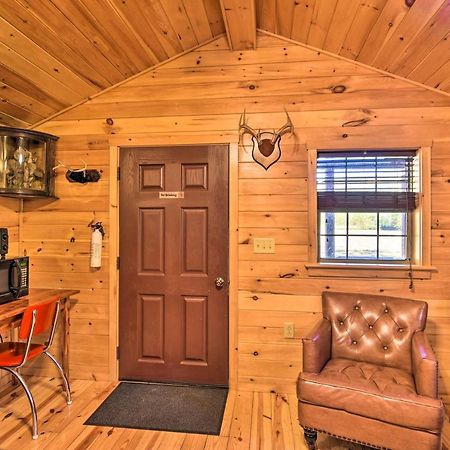 Rural Cabin Hideaway With Fire Pit And Mtn Views! Parsons Екстериор снимка