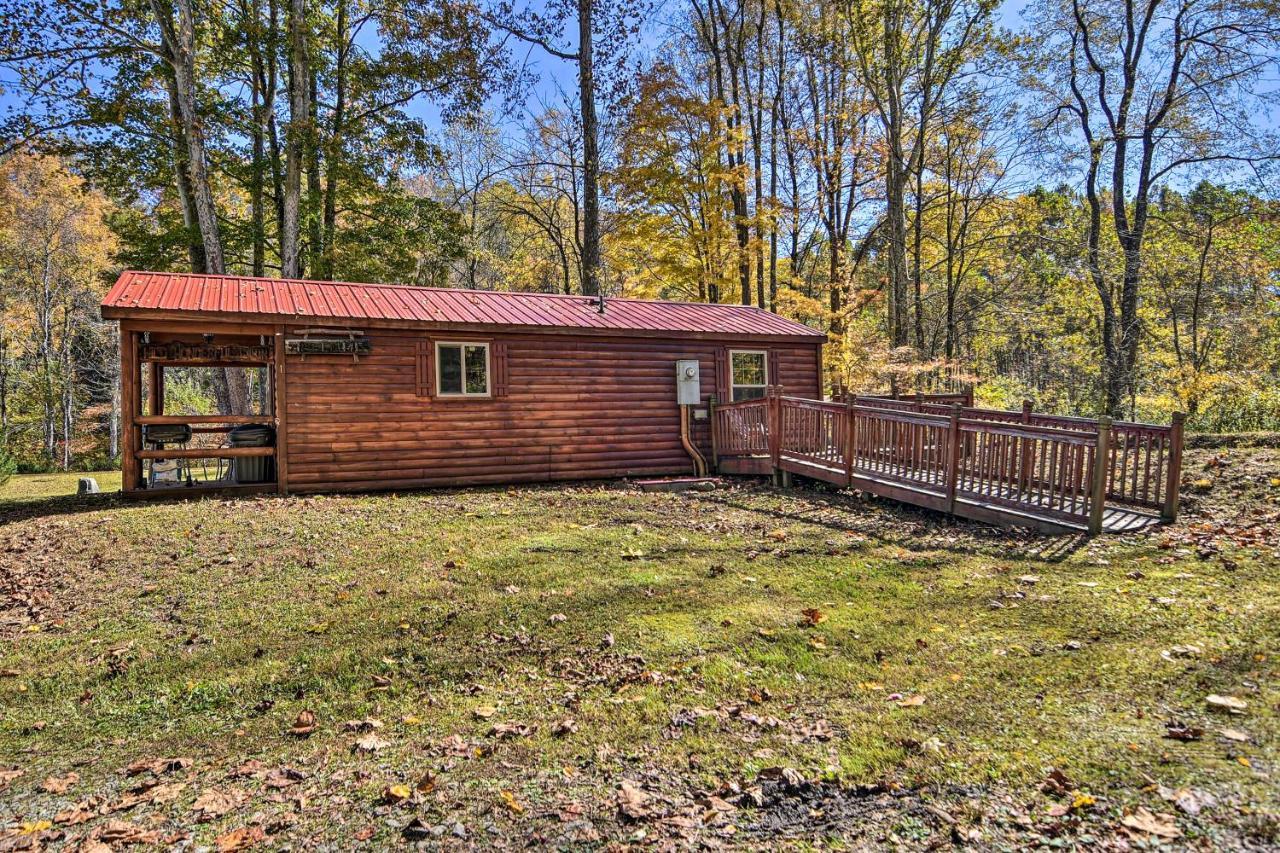 Rural Cabin Hideaway With Fire Pit And Mtn Views! Parsons Екстериор снимка