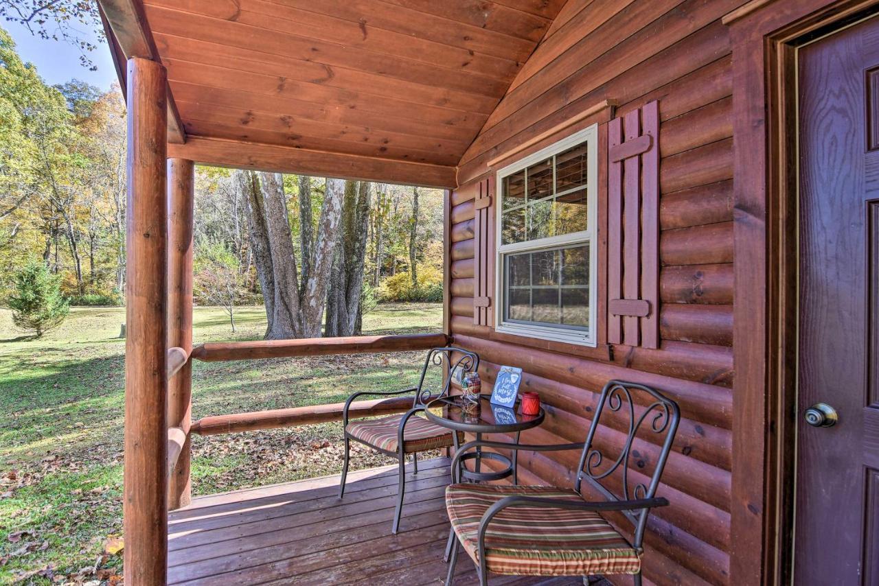 Rural Cabin Hideaway With Fire Pit And Mtn Views! Parsons Екстериор снимка